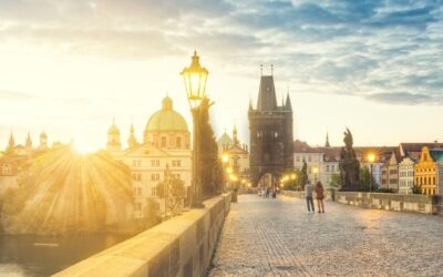 La crisis de los pisos turísticos en Praga: el pulso entre el negocio del alquiler a corto plazo y la supervivencia de los vecinos del centro histórico